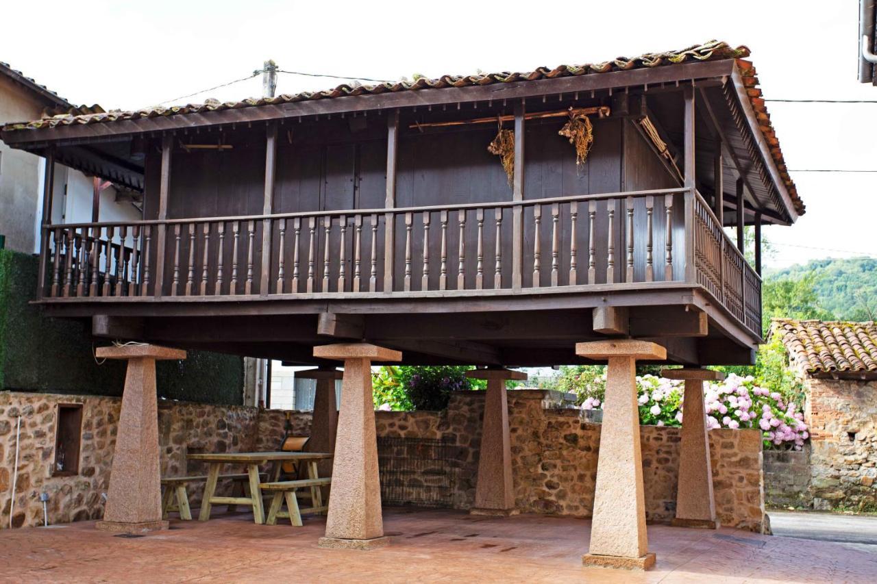 Los Campos Vivienda Vacacional Onís Exteriör bild