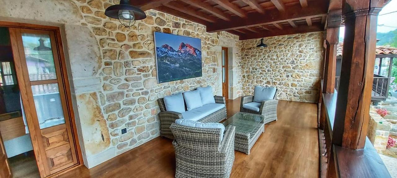 Los Campos Vivienda Vacacional Onís Exteriör bild